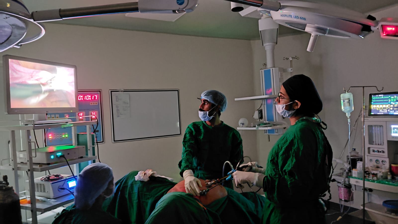 Dr. Sejal Kulkarni performing laparoscopic surgery in the modular operating room